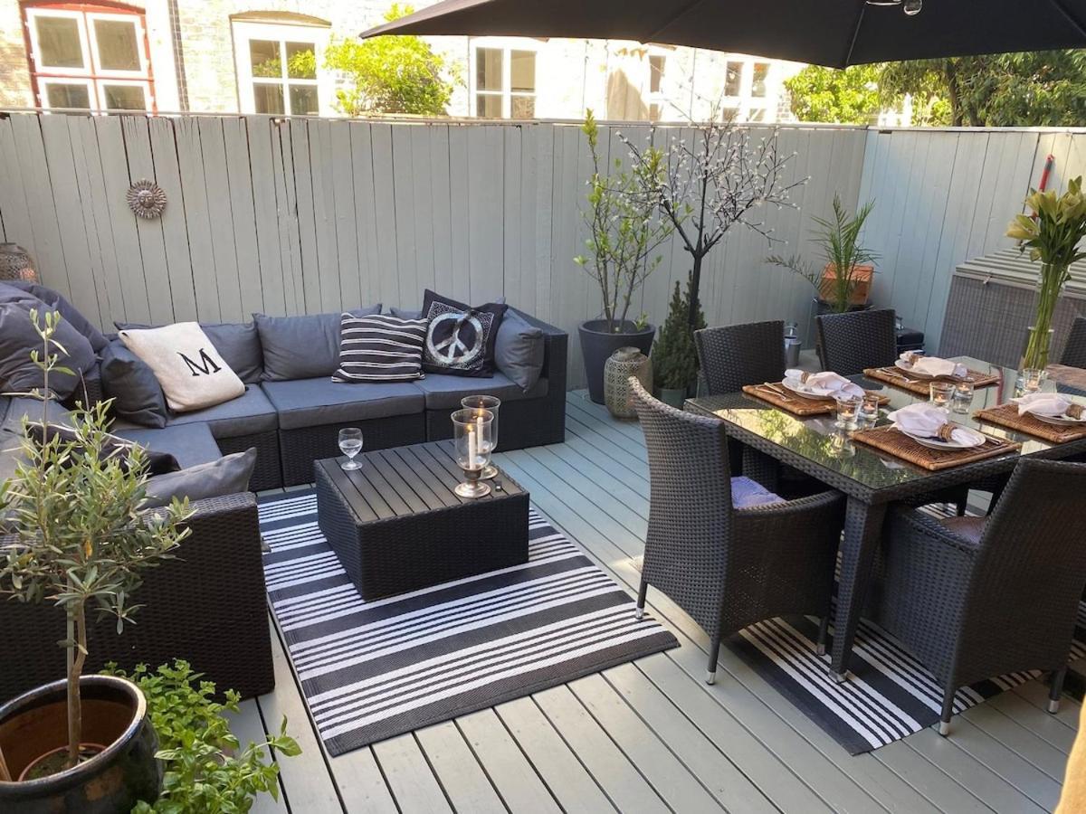 Pousada Beautiful Townhouse With A Garden In The Location In *